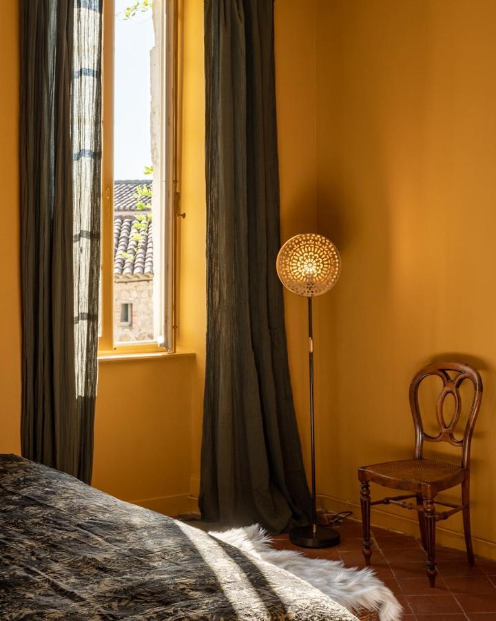 La Fugue, Demeure Historique Proche De Uzes,Nimes,Cevennes Hotel Brignon Exterior photo