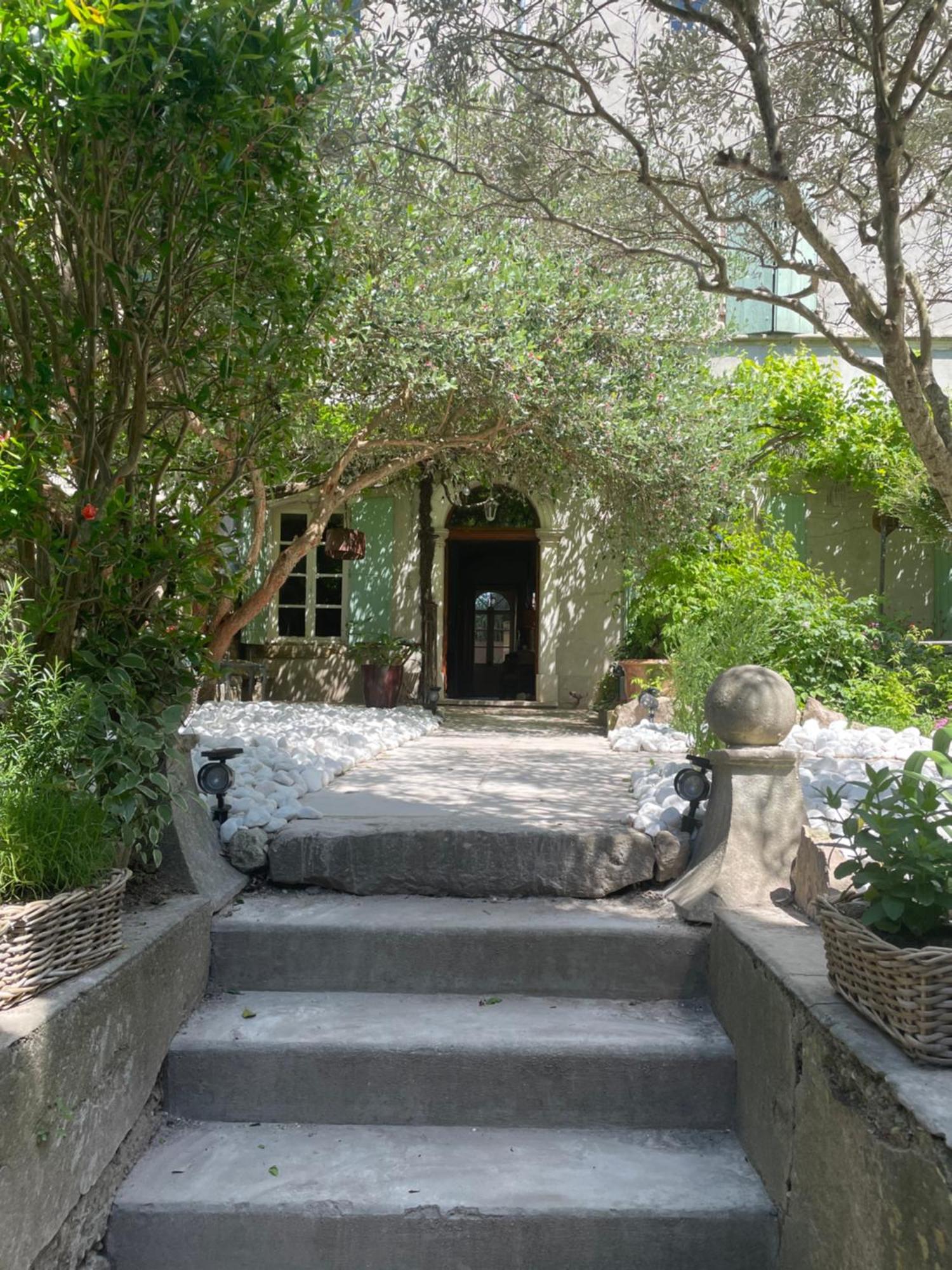 La Fugue, Demeure Historique Proche De Uzes,Nimes,Cevennes Hotel Brignon Exterior photo